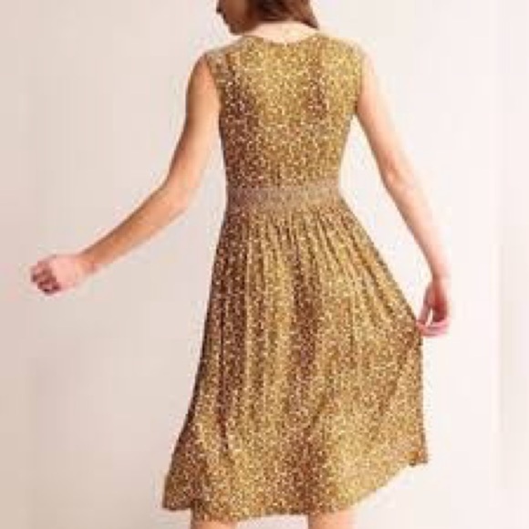 Boden Thea Midi Dress - Picture 2 of 5